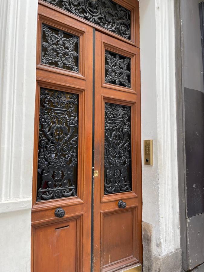 Ferienwohnung Le Nid Douillet De Patricia Paris Exterior foto