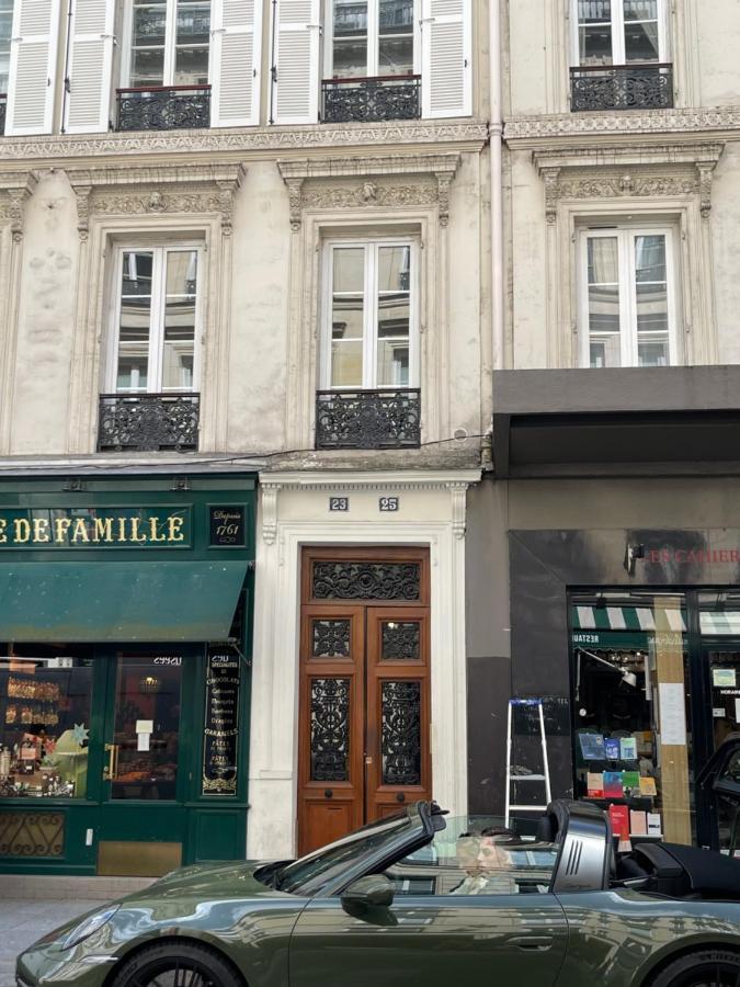 Ferienwohnung Le Nid Douillet De Patricia Paris Exterior foto