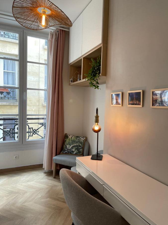 Ferienwohnung Le Nid Douillet De Patricia Paris Exterior foto